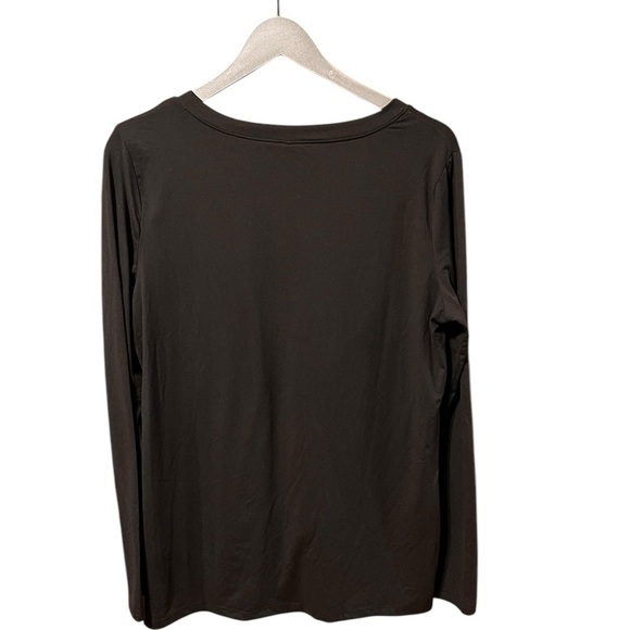 🟣Zenana Outfitters Black Long Sleeve V-Neck Top – Size 2XL - Picture 2 of 4